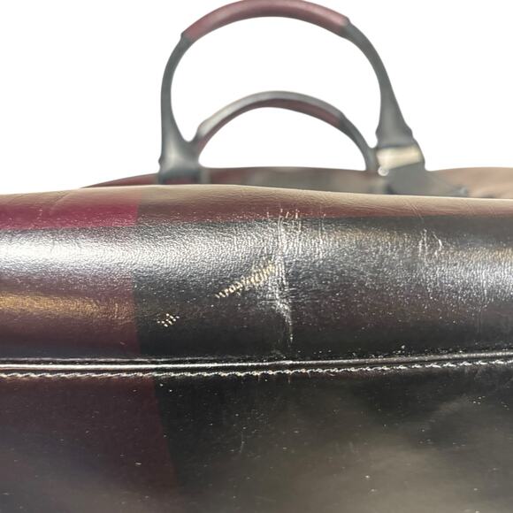 TED BAKER LEATHER OVERNIGHT BAG BURGUNDY AND BLACK CHECK - Picture 12 of 13